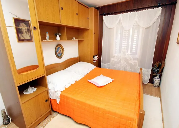 By The Sea Pucisca, Brac - 770 Apartment